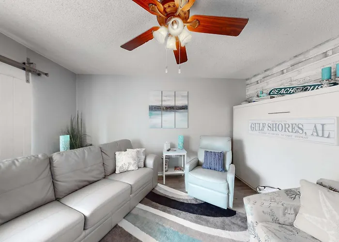 Holiday home Renovated By The With Pool Access & Private Balconies Gulf Shores